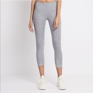 OV 3/4 Warmup Leggings in Ash - NEW Without Tags!